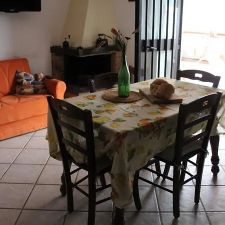 La Casa Nel Sole Feriehus *